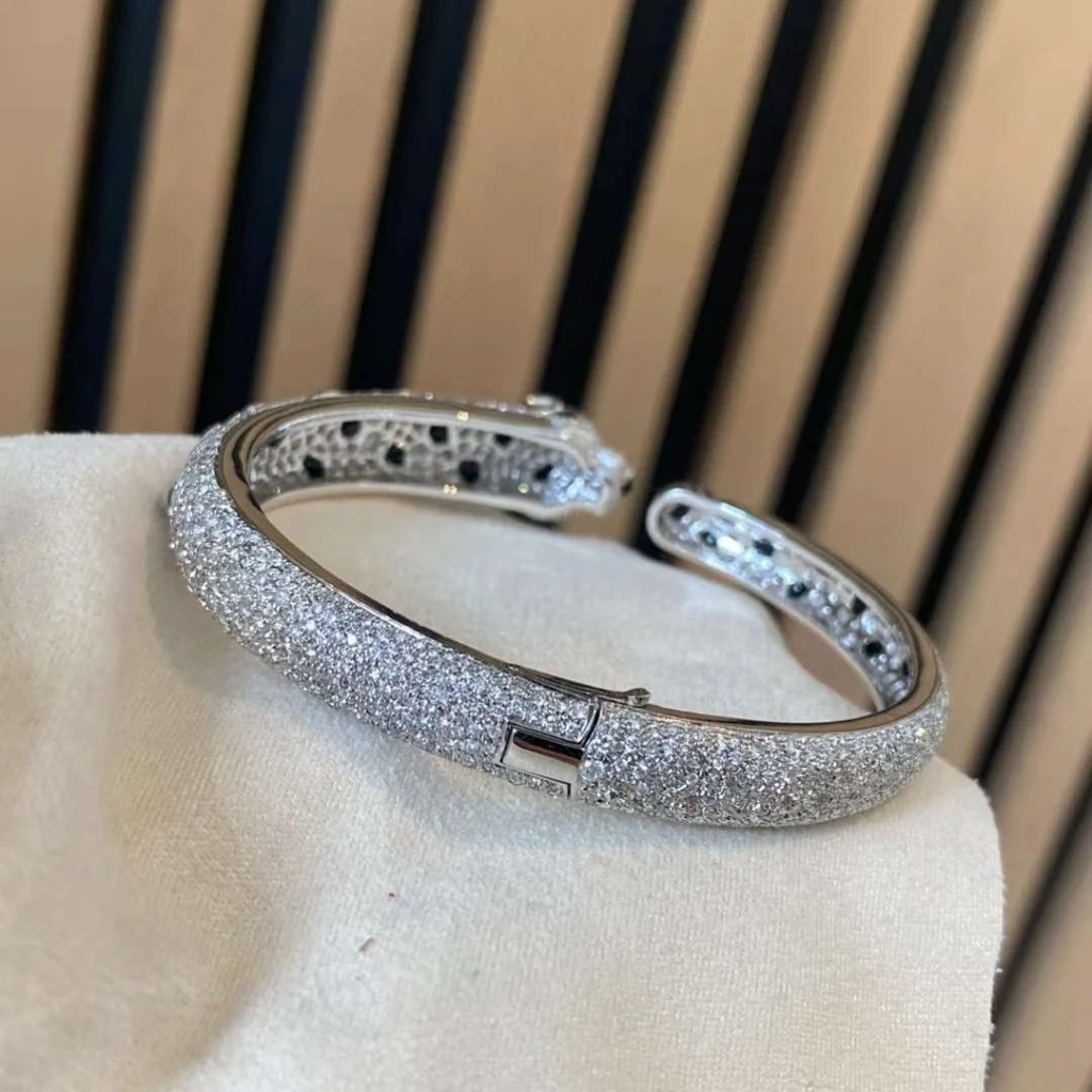 18K Gold Panthère de Cartier Bracelet Pave Diamonds - Cartier Jewelry - 2