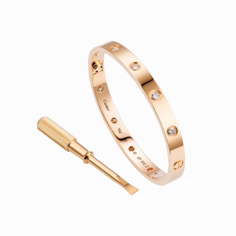 How to Open Cartier Love 18K Gold Bracelet - Cartier Jewelry - 1